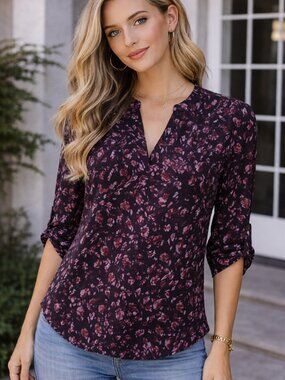 Dark Floral Maurices V-neck  Black and Pink Floral Blouse Size Extra Small Boho